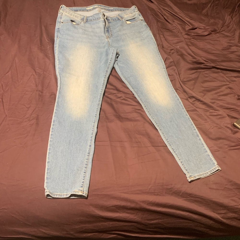 Women’s Plus Size Straight Skinny Stretch Jeans